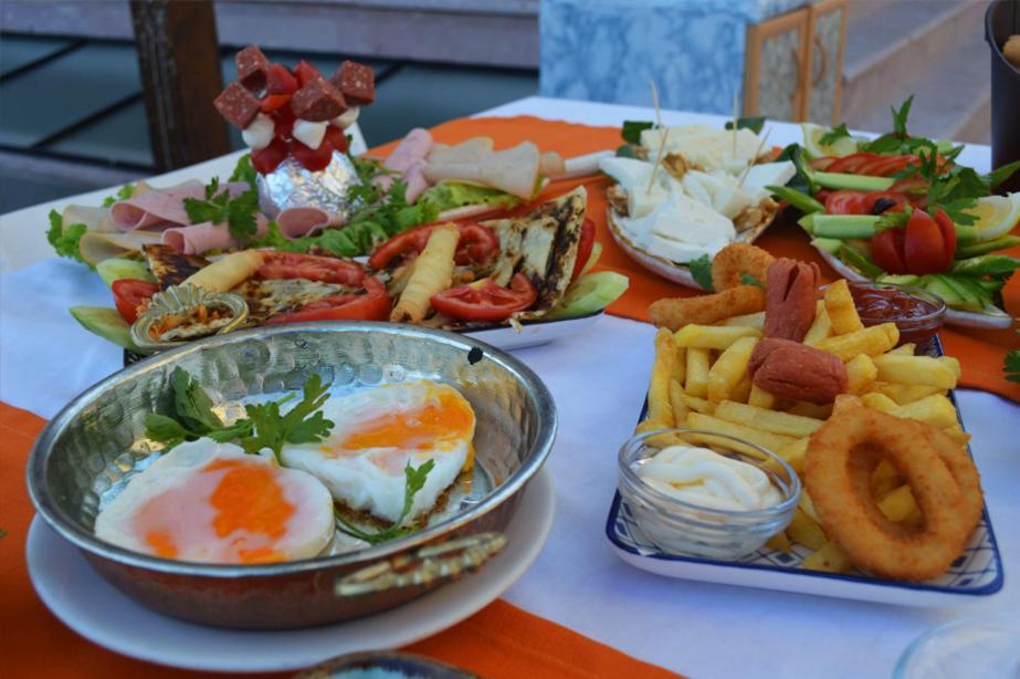 Cunda Flamingo Otel Balıkesir Eksteriør bilde